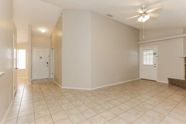 Foto del edificio - 8327 Argyle Corners Ct