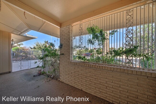 Building Photo - 3 br, 2 bath House - 9807 West Emberwood D...