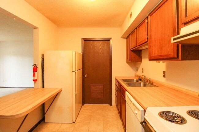 Foto del edificio - Condo available for rent!