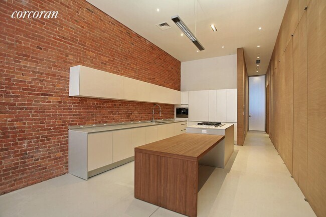 Building Photo - 50 Lispenard St
