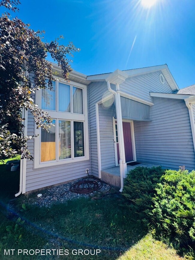 Building Photo - 3 br, 2 bath House - 2368 Village Square