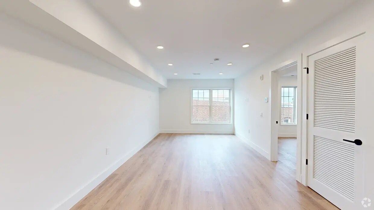 Photo - The Heywood Apartments