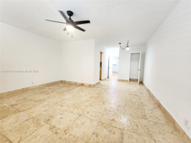 Building Photo - 455 Golden Isles Dr