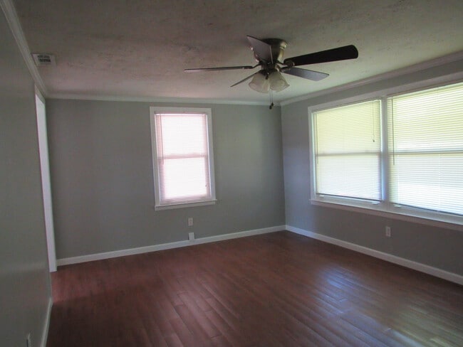 Foto del edificio - 2804 Copeland Rd