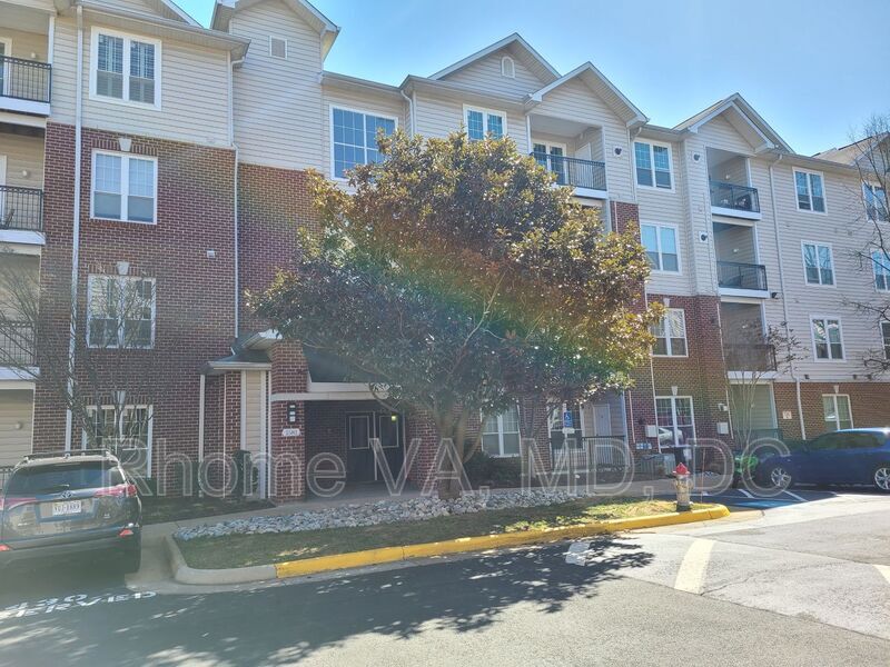 Primary Photo - 1581 Spring Gate Dr.