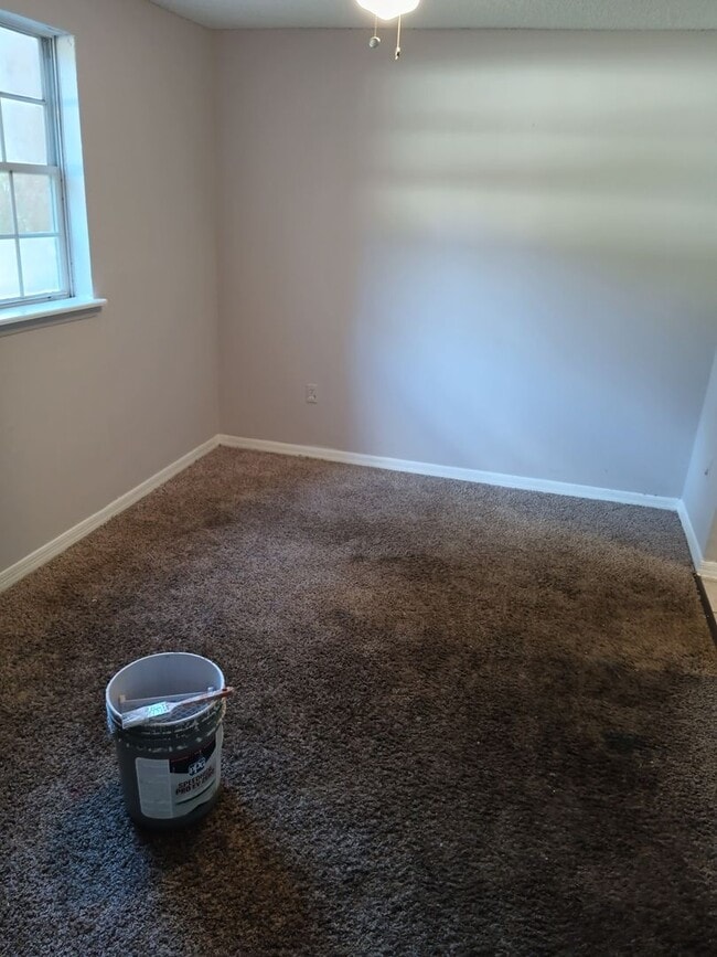 Photo - 4189 Versailles Dr Apartment