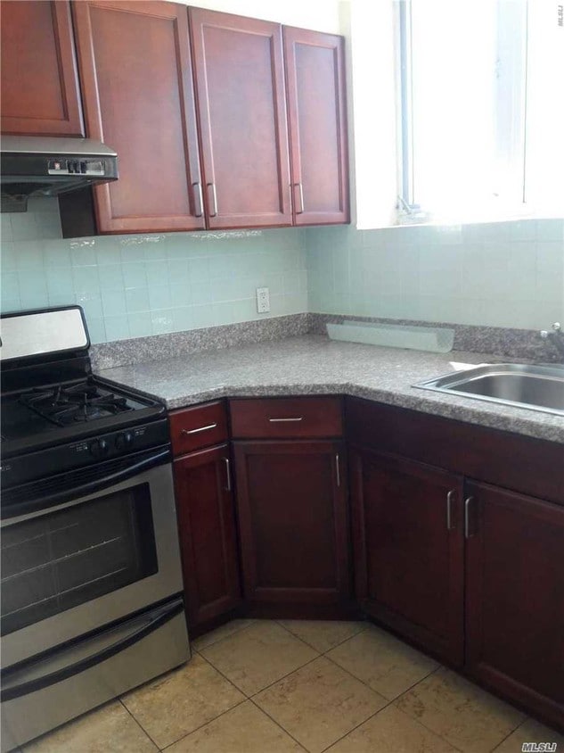 10223b Horace Harding Expy, Queens, NY 11368 Apartment for Rent in