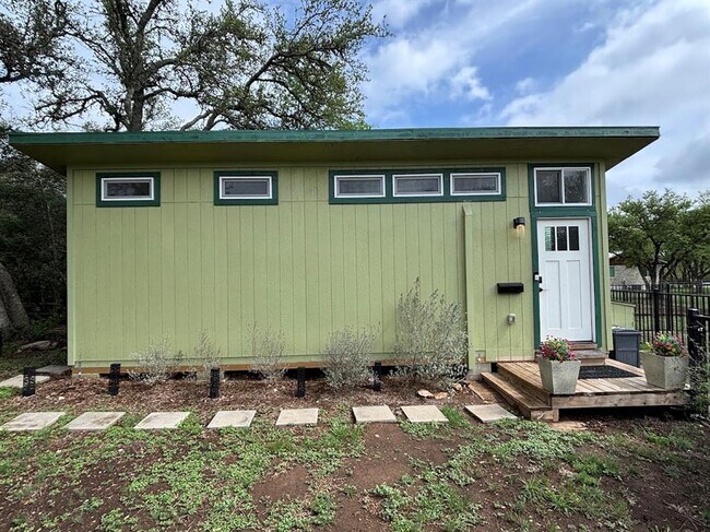 Foto del edificio - 1002 Spanish Oak Trail