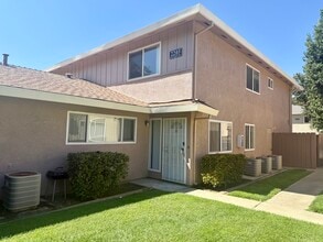 Building Photo - 2205 Palisade Ave