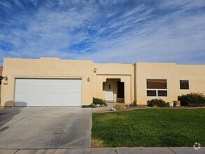 Building Photo - 10363 Av la Primera