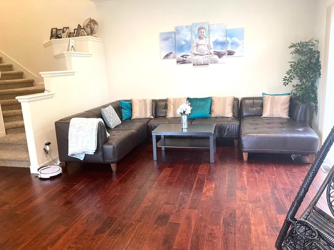 Formal Living room - 502 Porpoise Bay Ter