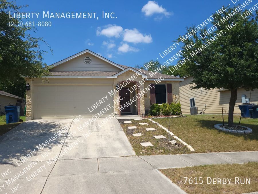 Foto principal - Lovely and Open 1 story home in Retama Spr...