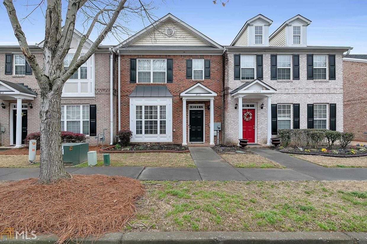 Primary Photo - 4701 Liberty Square Dr