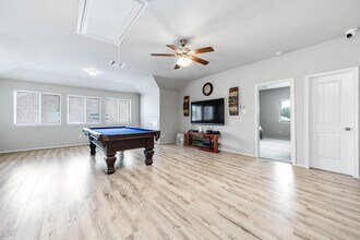 Building Photo - 21388 Timber Lodge Ln