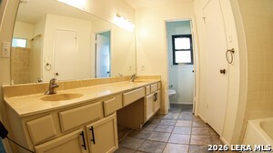 Foto del edificio - 7147 Comanche Ridge Dr