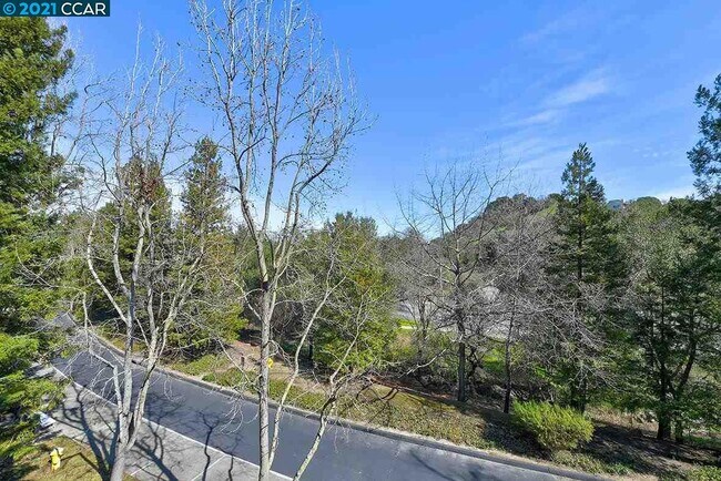 Foto del edificio - 1860 Tice Creek Dr