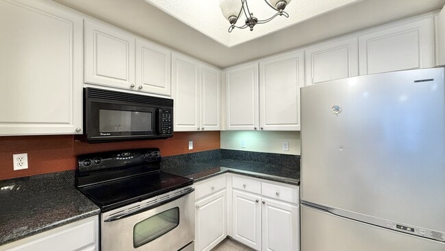 Building Photo - 4155 Executive Dr