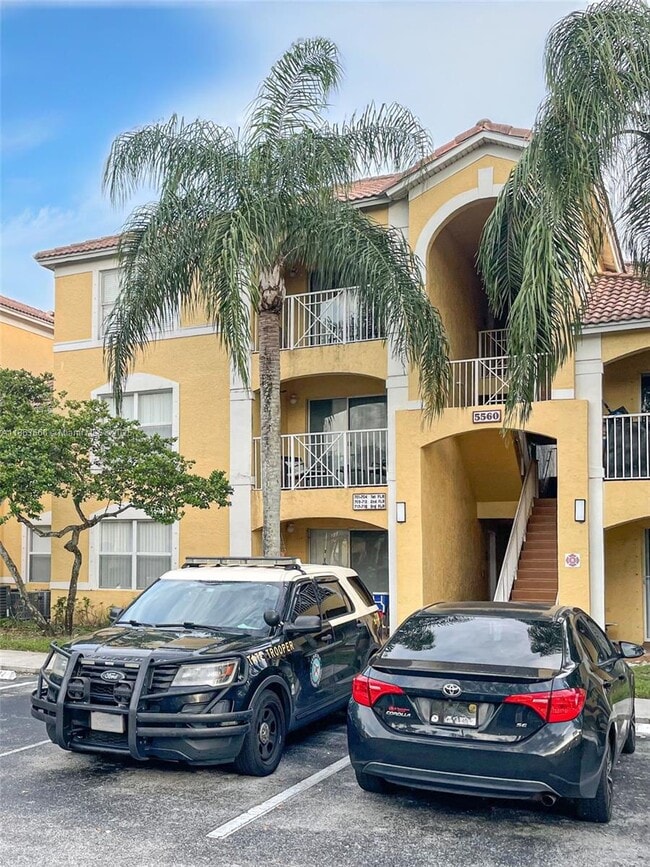 Building Photo - 5560 NW 61st St