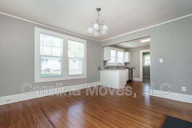 Foto del edificio - 306 Powell St