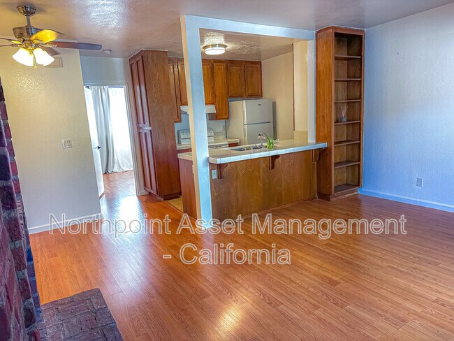 Foto del edificio - 4466 41st St