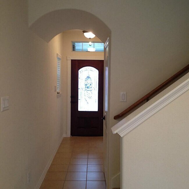 Building Photo - 11020 Bakerwood Dr