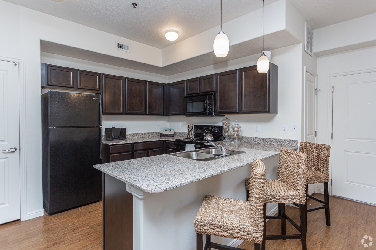 Viewpointe Apartments in Pleasant Grove, UT