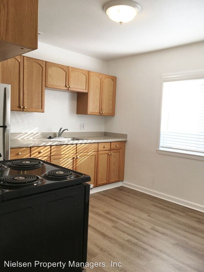 17181724 Madrone Ave, West Sacramento, CA 95691 Room for Rent in