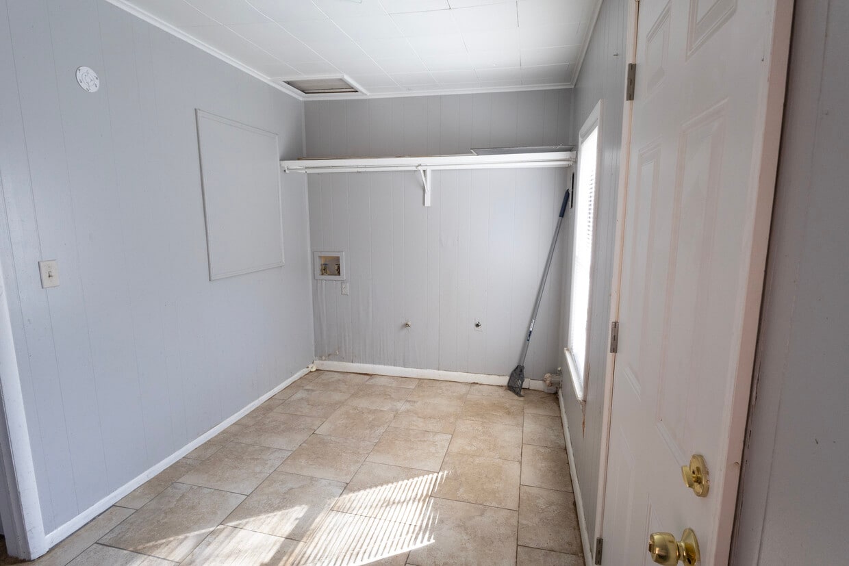 Foto del edificio - 617 W Highland St