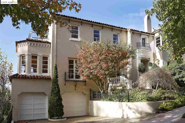 Foto del edificio - 57 Bellevue Ave