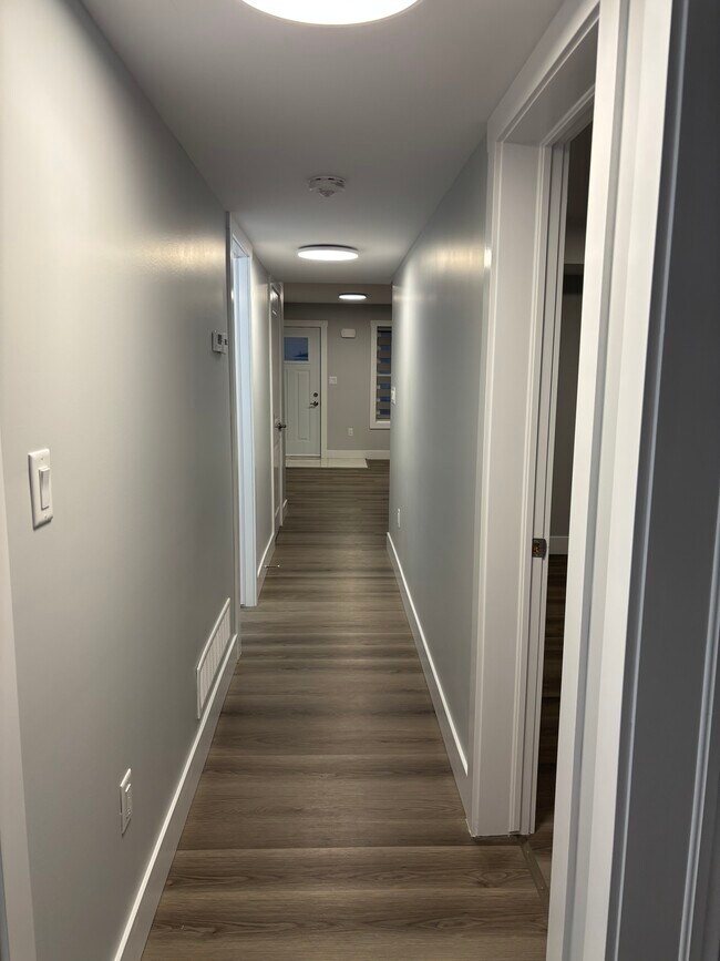 Photo du bâtiment - 1059 Albert Rd