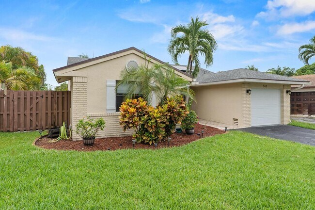 Foto del edificio - 510 Green River Ln