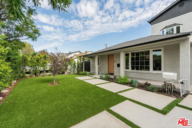Foto del edificio - 5110 Garden Grove Ave