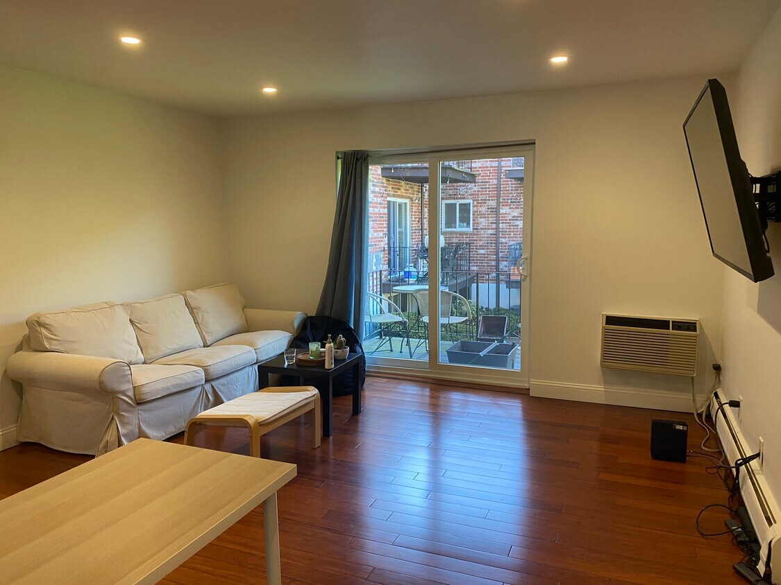 NIce! - 37 Westgate Rd