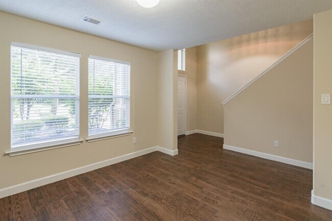 Building Photo - 14 S Vesper Bend Cir