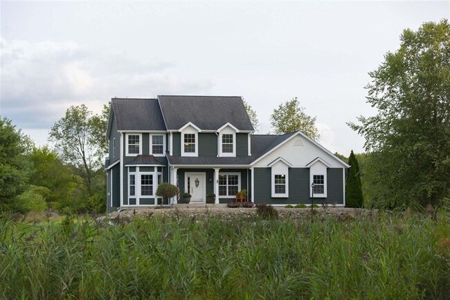 Building Photo - Penn Schools executive home on 5 acres in Granger IN!
