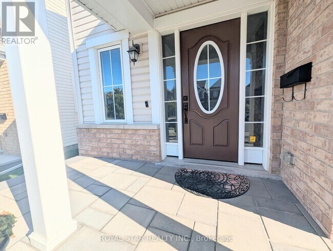 Building Photo - 615 Dundonald Dr