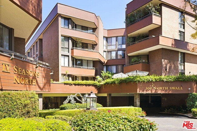 Building Photo - 300 N Swall Dr