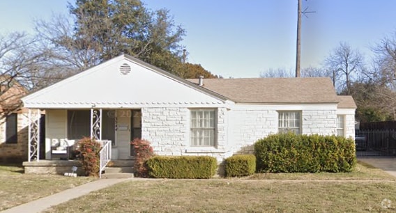 Building Photo - 3544 Suffolk Drive