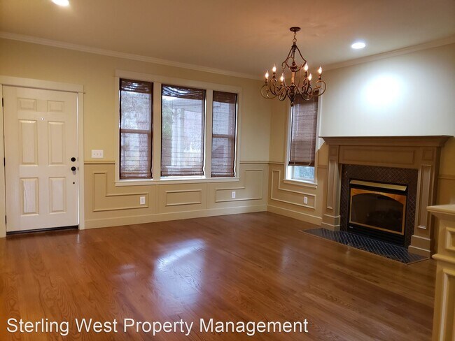Building Photo - 2 br, 2.5 bath House - 230 Jackson Creek Dr