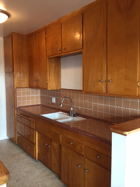 Foto del edificio - 3430 S Centinela Ave