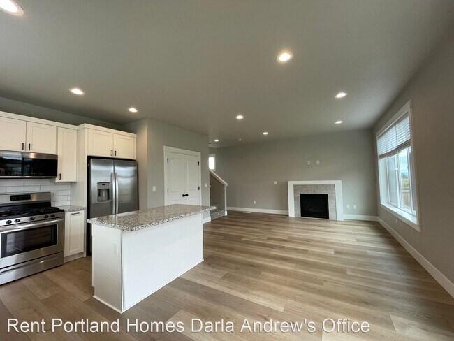 Building Photo - 4 br, 2.5 bath House - 3157 SW 41st Street