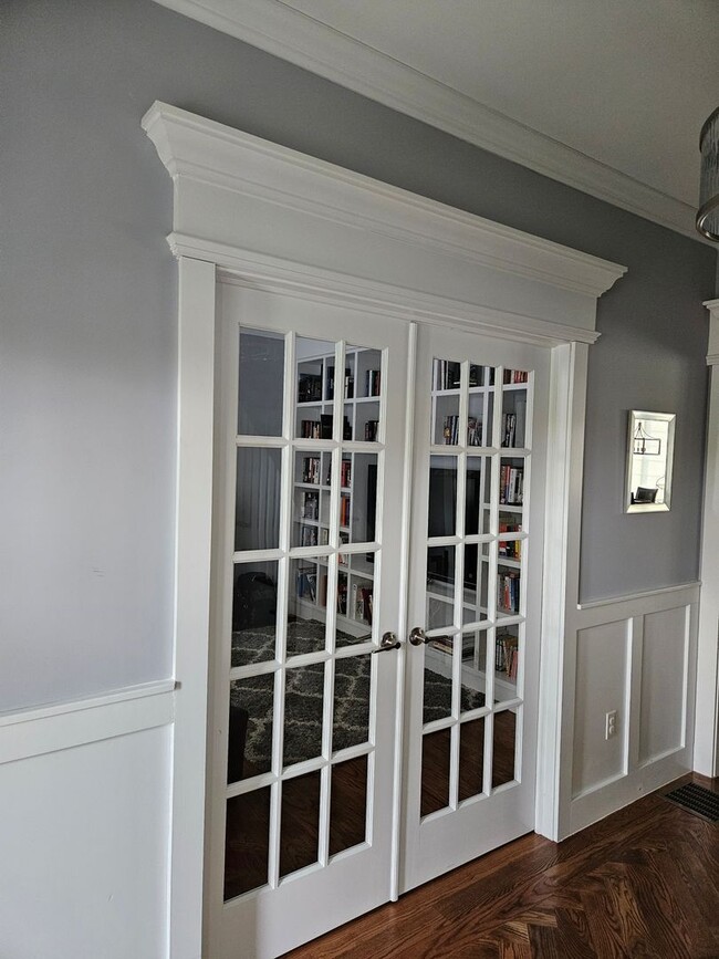 Foto del edificio - Spacious New House in Newtown