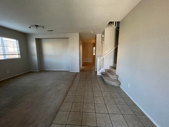 Building Photo - 44342 Blazing Star St