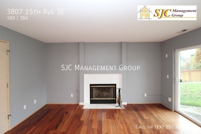 Foto del edificio - 3807 15th Ave SE