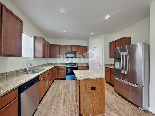 Foto del edificio - 8921 Gray Willow Rd