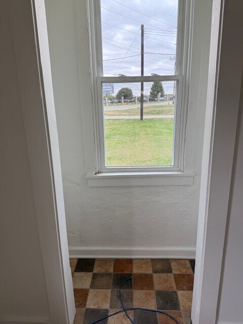 Foto del edificio - 1710 Miles Ave