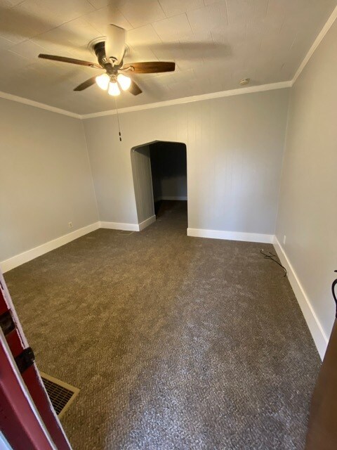 Building Photo - 28 Folmer St