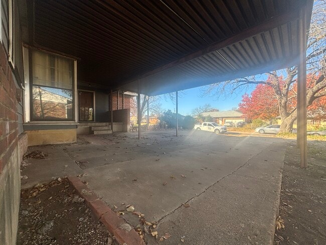 Building Photo - 3502 Michigan Ave