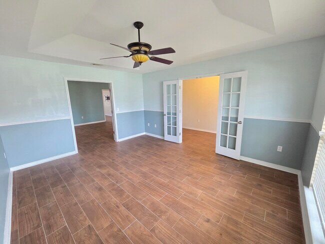 Foto del edificio - 9342 Pouder Ln