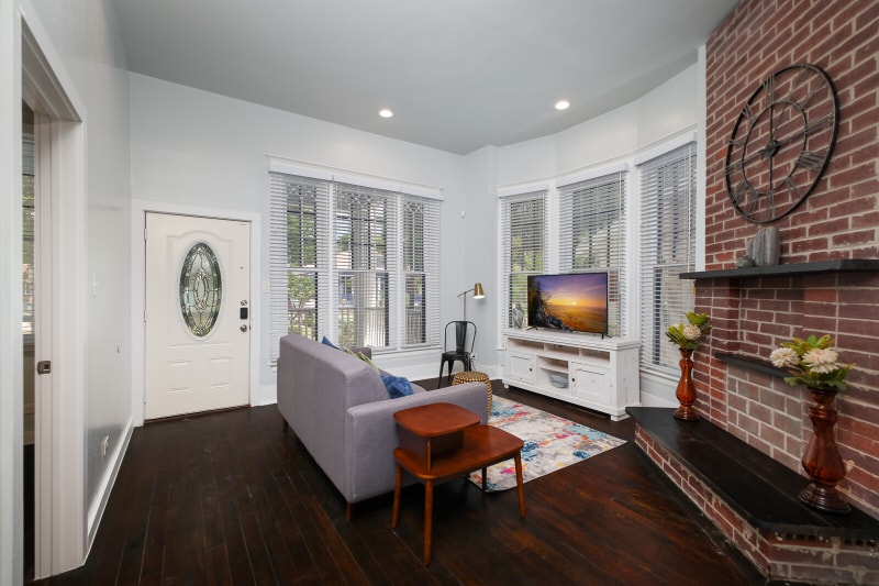 Foto principal - 118 Delaware St